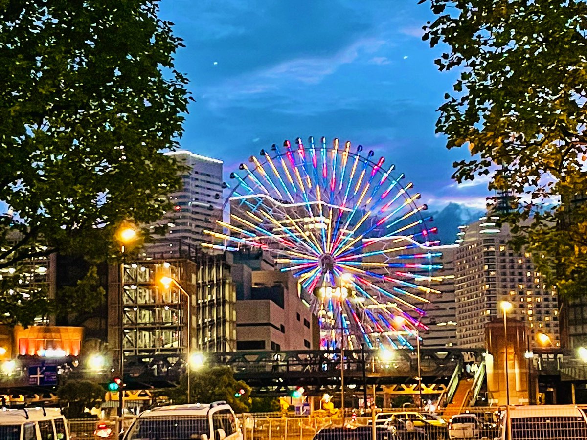 R523_I4869's tweet photo. 『夜のみなとみらい』
#赤レンガ #みなとみらい
#コスモワールド #ランドマークタワー
#Nightwatch #Nightgraphy
#NaturePhotography #夜景
#写真で奏でる私の世界
#キリトリノセカイ
#photographer #PhotographyIsArt
#神奈川県横浜市 #iPhone写真部
#写真撮ってる人と繋がりたい https://t.co/tMeyvnxEs7