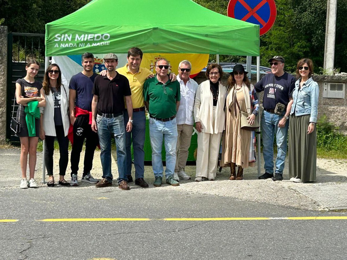 FernndezCrisfnb's tweet image. Mesa informativa en #SanLorenzo #Meis y en #Tomeza ponemos a tu disposición
#CuidaLoTuyo #28mayo #CuidaMeis
#CuidaTomeza
#PrimeroEspaña