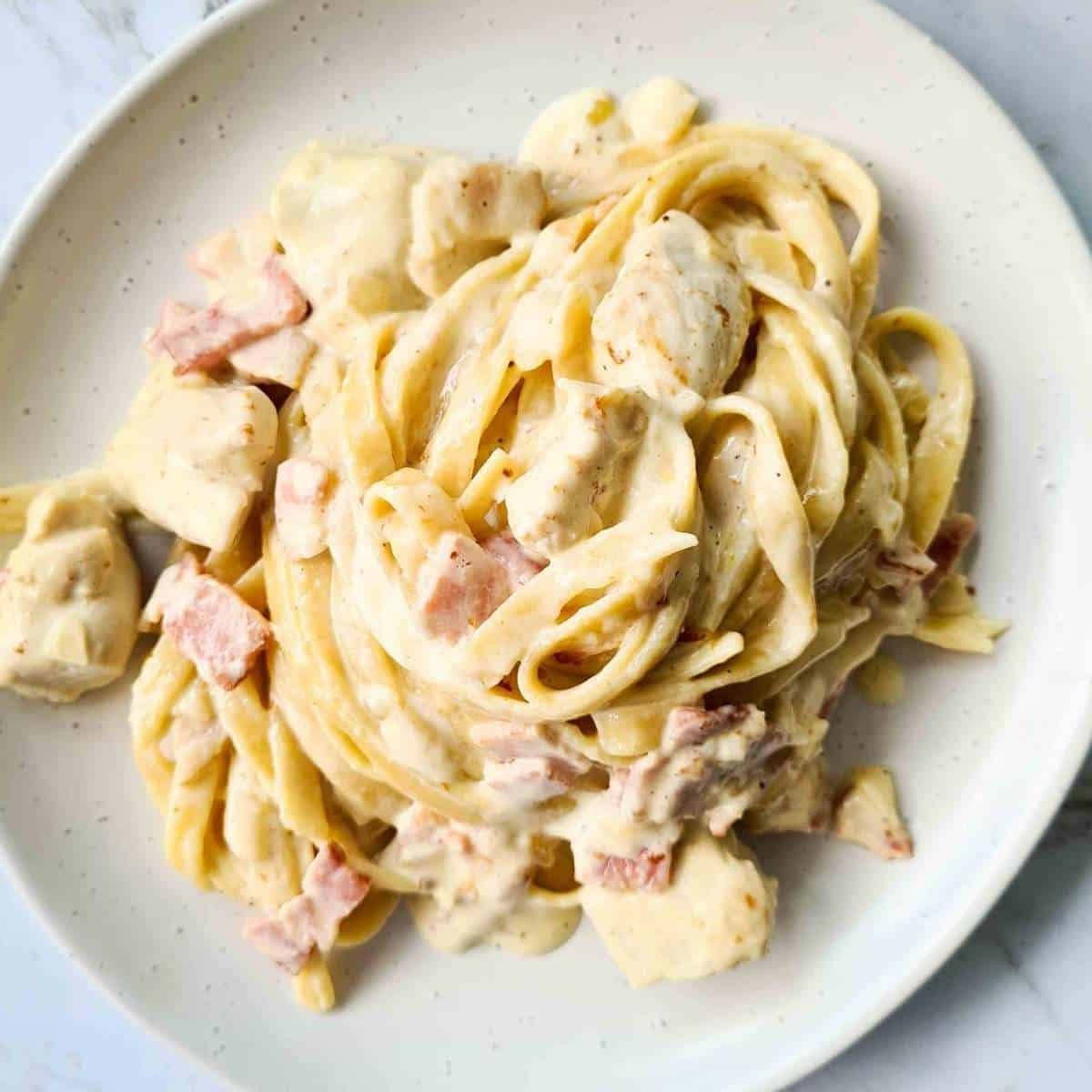 iteyoupone's tweet photo. creamy carbonara 🤍 https://t.co/oSve1jdYgE