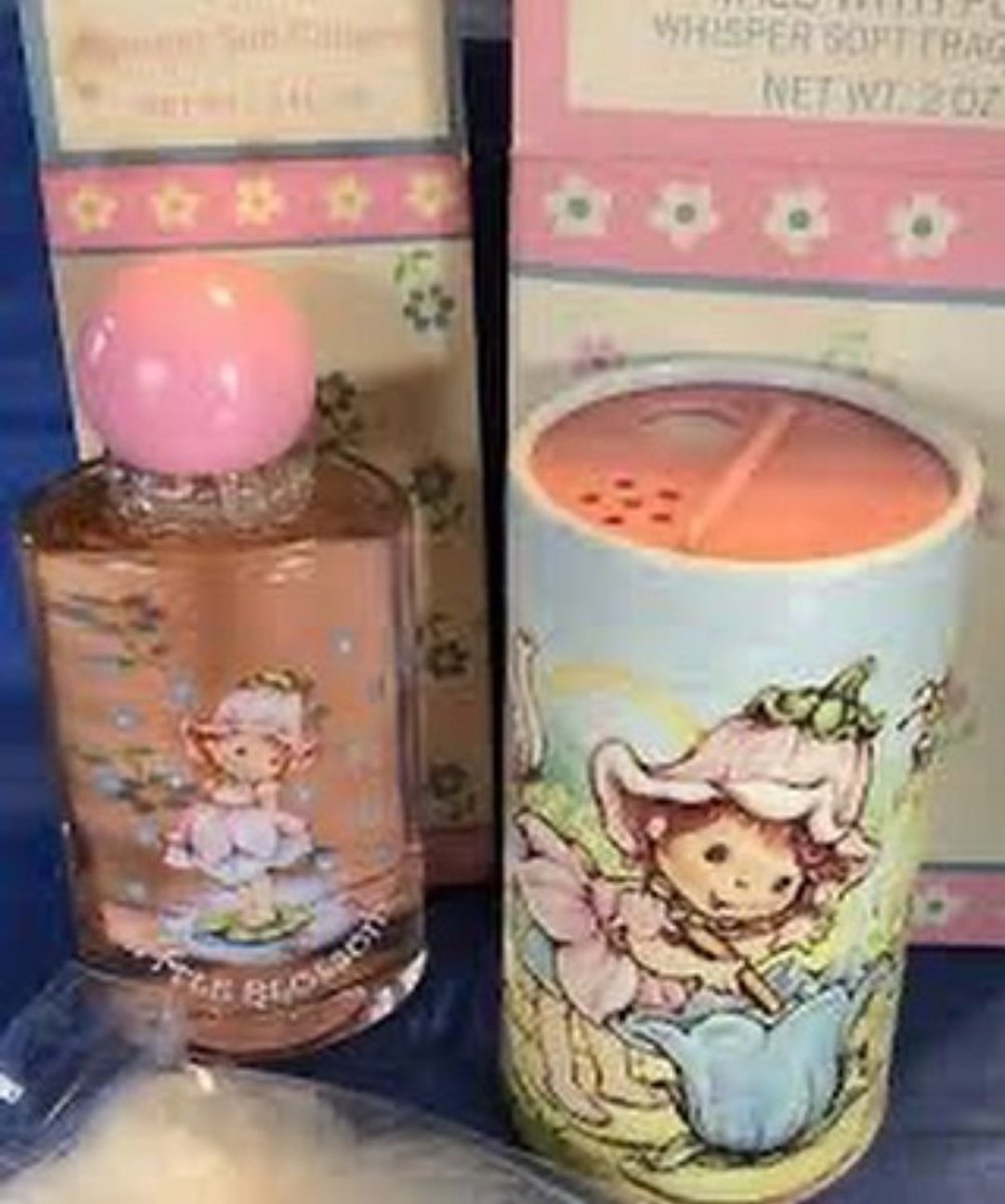 AngelaGlim's tweet photo. @AvonInsider please re-release little blossom with the retro packaging.....for all the now Moms who ate really still little girls at heart ❤️ https://t.co/jpyf9GESve