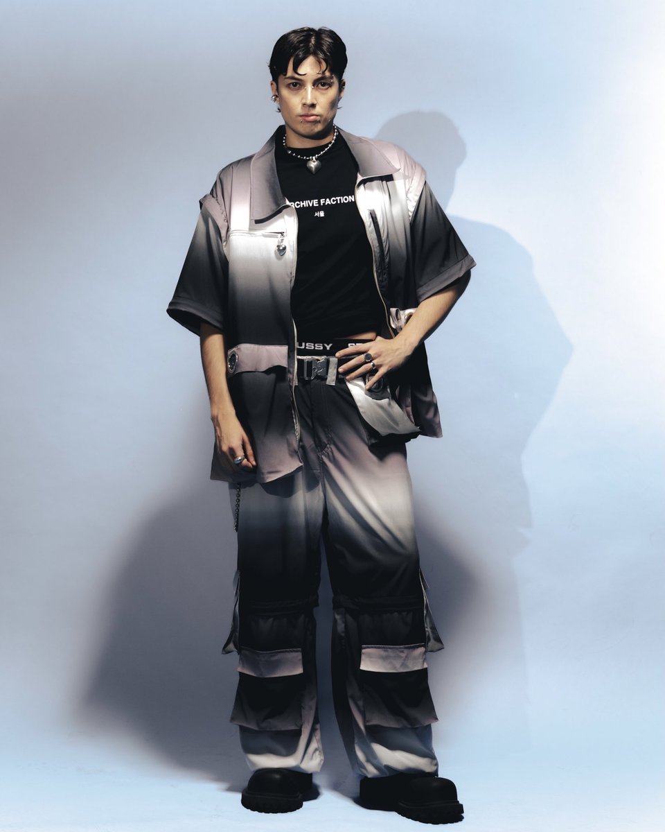 giauhn's tweet photo. 365&amp;7🌪wear 365 days a year + style 7 ways

a multi-wear tech + street outfit i designed for @ph1boyyy &amp; for his about damn time tour manila show 🖤 my 4ever inspiration ! i love u so much 

🦾 ph-1 lets get it done !

#ABOUTDAMNTIMETOUR #AboutDamnTimeTourInMANILA 
#pH1inMNL #pH1 https://t.co/Qz4PgHN9FT