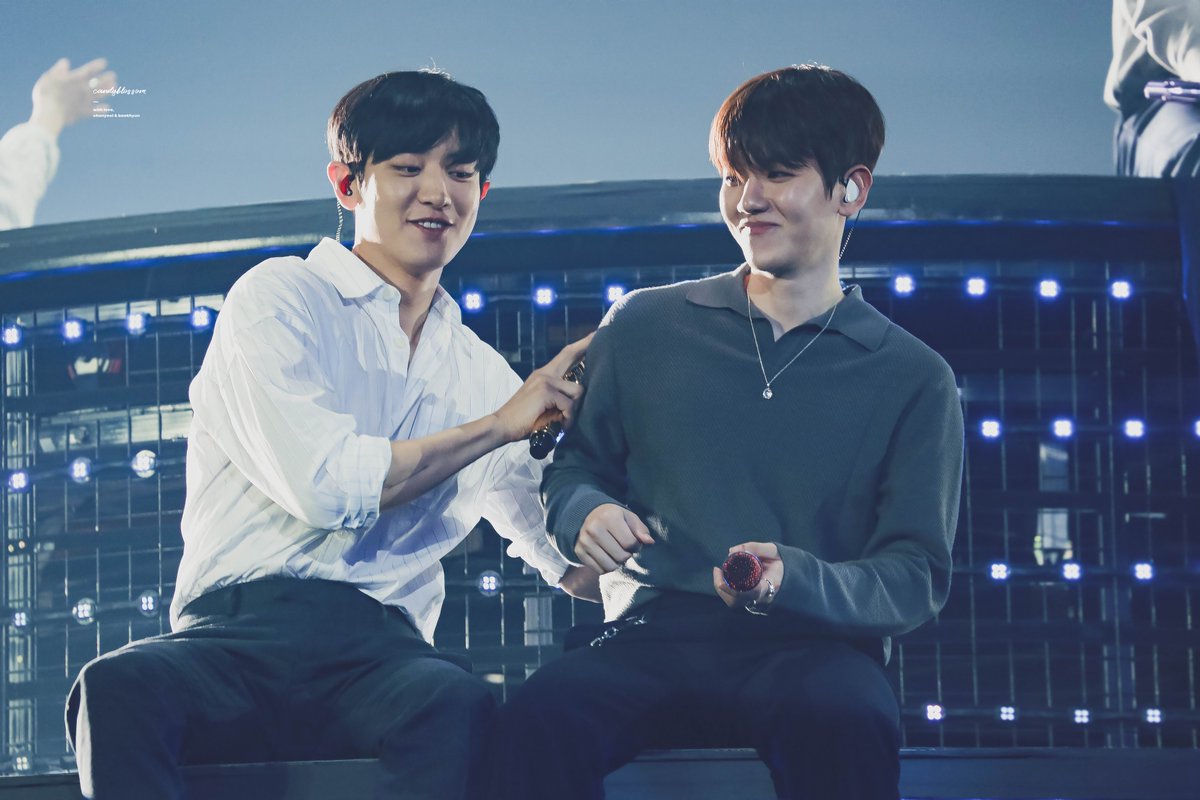 byuneqx_'s tweet photo. อยู่กันมาเป็นสิบปี ไม่เคยเบื่อจีบกันเลย รักไม่เคยเก่ากันบ้างเลยเรอะ https://t.co/GzRfSyCoSZ