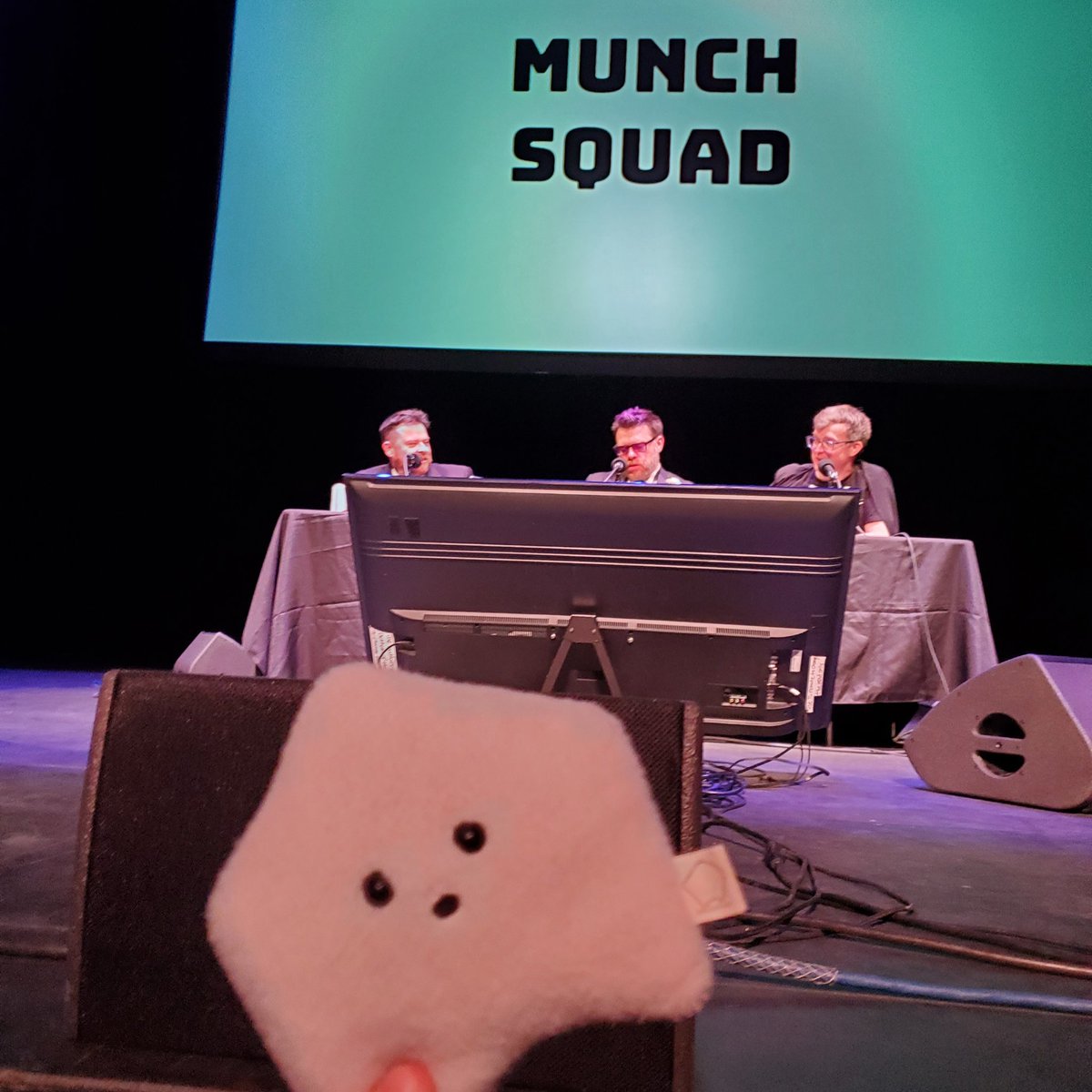 sucklet7's tweet photo. last night my human took me to a show called "#mbmbam". human says everyone was there to see these guys, but i think they were really there to see me.
#mbmbamlive. #sucklet. #stagelet. https://t.co/YpFbmzRA3H