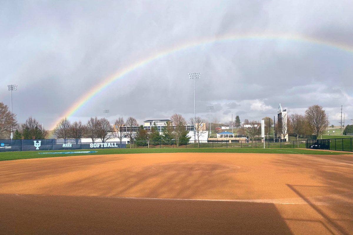 UIU_Softball's tweet photo. Yesterday we had THE BEST day, celebrating our 3 seniors! Sam, Carley and Sadie…. Thanks for all you have given to this program! 💙💙💙
2 wins, a WALKOFF, and a rainbow afterwards! Doesn’t get much better! https://t.co/fX1iu5aaRr