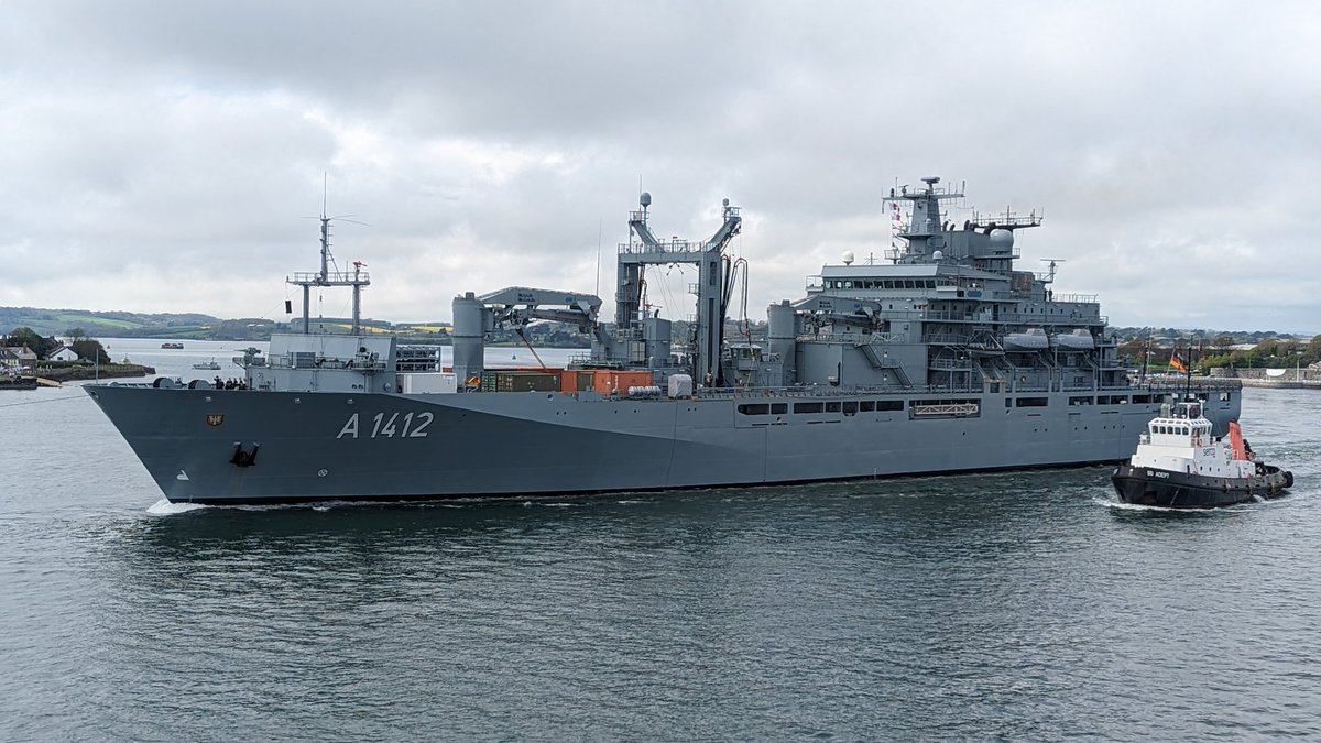 AllanWarships's tweet photo. Outbound from @HMNBDevonport to Anchor 23 ready to begin #GOST tomorrow is FGS Frankfurt am Main #A1412 Good luck Team!!! @deu_flotilla2 @NavyLookout @WarshipCam #DevilsPoint https://t.co/SpooxbiWKi