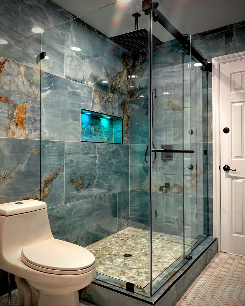 ShowerDoors1's tweet image. Affordable Frameless Shower Door Inc is Southern California's top choice for custom frameless shower door and enclosure installation. 
#CustomShowerDesign #GlassShowerEnclosures #ShowerDoors #FramelessGlassShowers #BathroomUpgrades #LuxuryBathroomDesign #BathroomInspiration