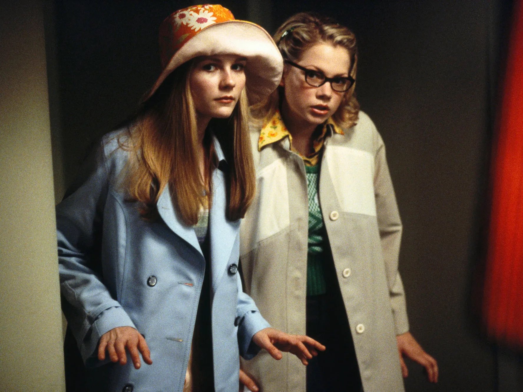 Happy birthday to kirsten dunst! watch dick (1999) today! 