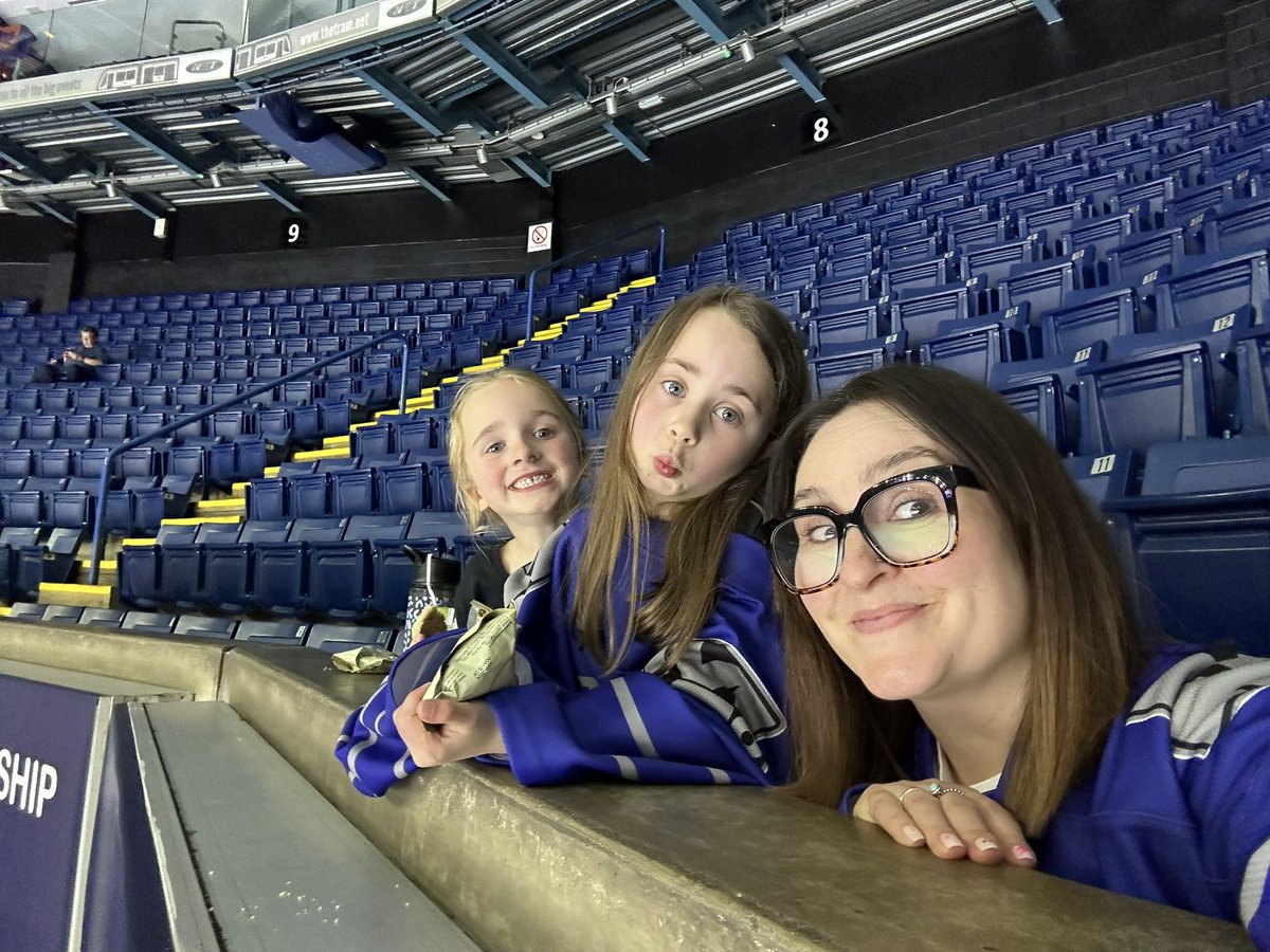 keeleydmc's tweet photo. All ready for @TeamGBicehockey #letsgoGB @steelershockey @dowdy75 @JP20testimonial @samjones15s @evan_mosey @davephillips13 https://t.co/6s7GFtNc2S