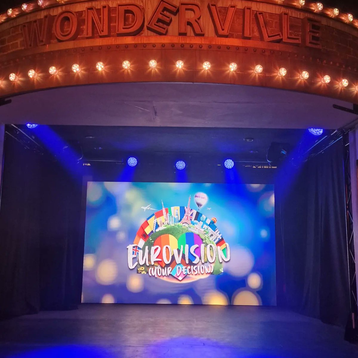 Today's viewing - at @WondervilleLive for @abovethestag Eurovision: Your Decision with @ldshicks - the first of 2 Eurovision themed shows for me this week. Look out for my review tomorrow.