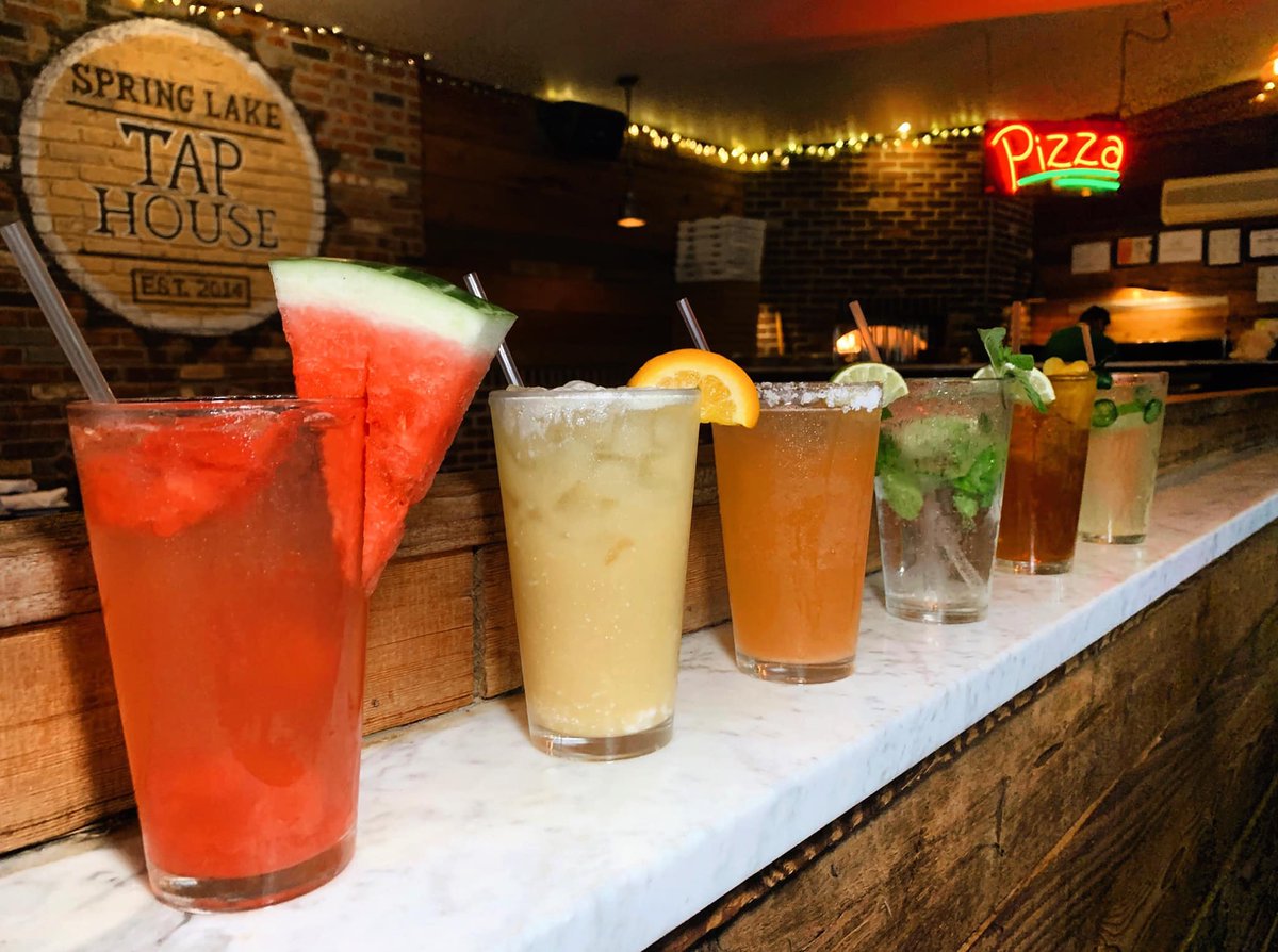 TapHouseSL's tweet photo. Our Spring/Summer Cocktail Lineup! ✨🍹

-Watermelon Sangria
-Painkiller
-Tapaloma
-Bito Mojito
-Tap House Palmer
-Jalapeños Margarita 

#springvibes #SundayFunday https://t.co/YA6SdrhqBI