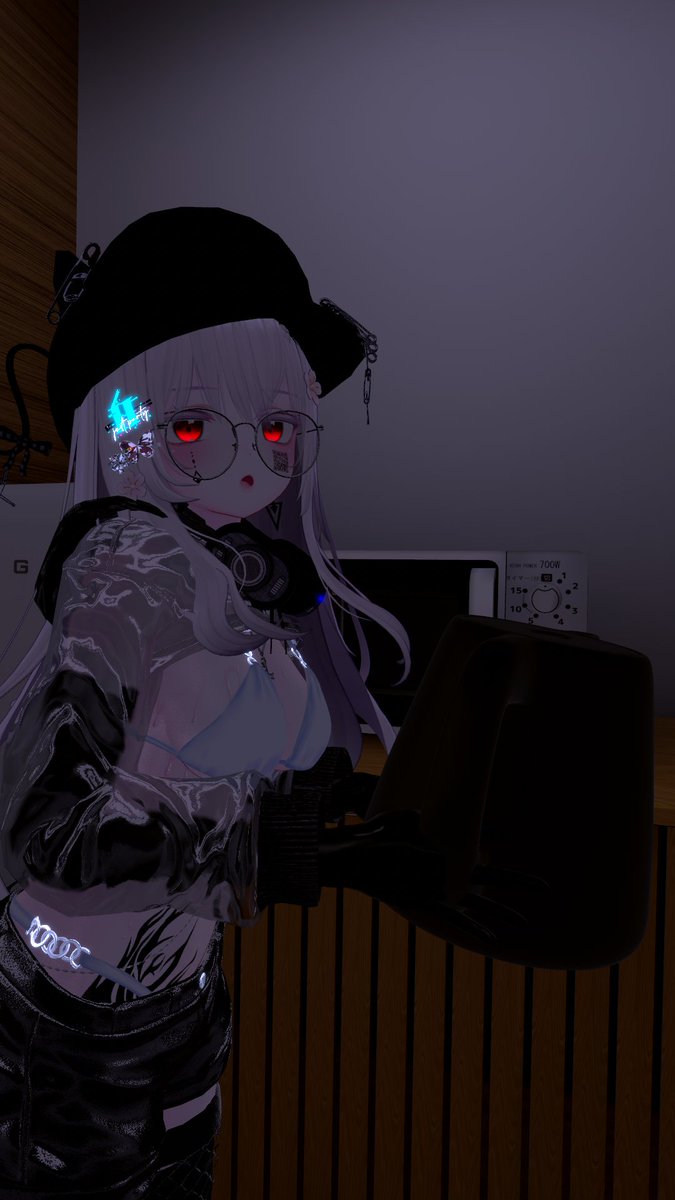 ChartreuseVR tweet media