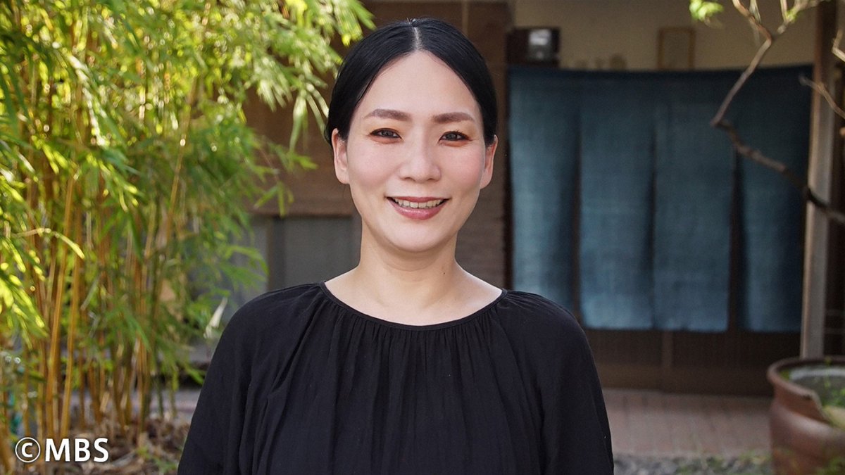 tbs_pr's tweet photo. この後よる11時15分からは『情熱大陸【染織家／吉岡更紗▽古式ゆかしい日本の色を今に…美しき植物染めの世界】』。
@jounetsu

江戸後期から２００年続く染織工房の６代目。自然界に存在する天然の染料のみで染め上げる、まっさらな生地や和紙。東大寺の修二会（お水取り…
#tbs https://t.co/4vTcJCtm1k