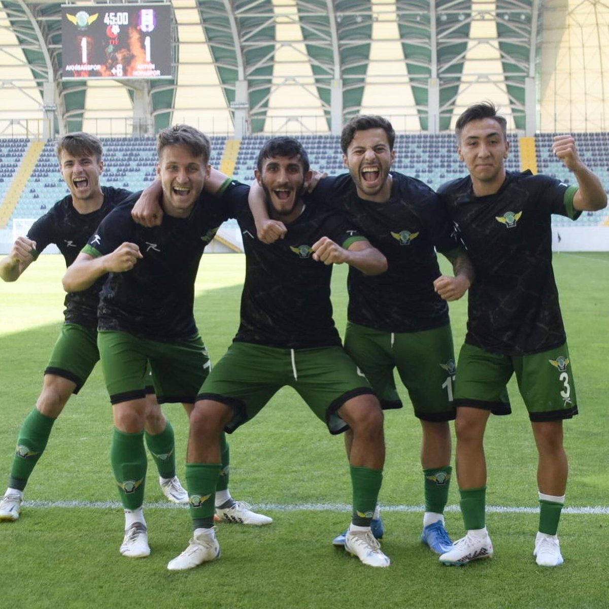 Maç sonucu: Akhisarspor 4-2 Artvin Hopaspor

TEBRİKLER AKİGOLAR! 💪