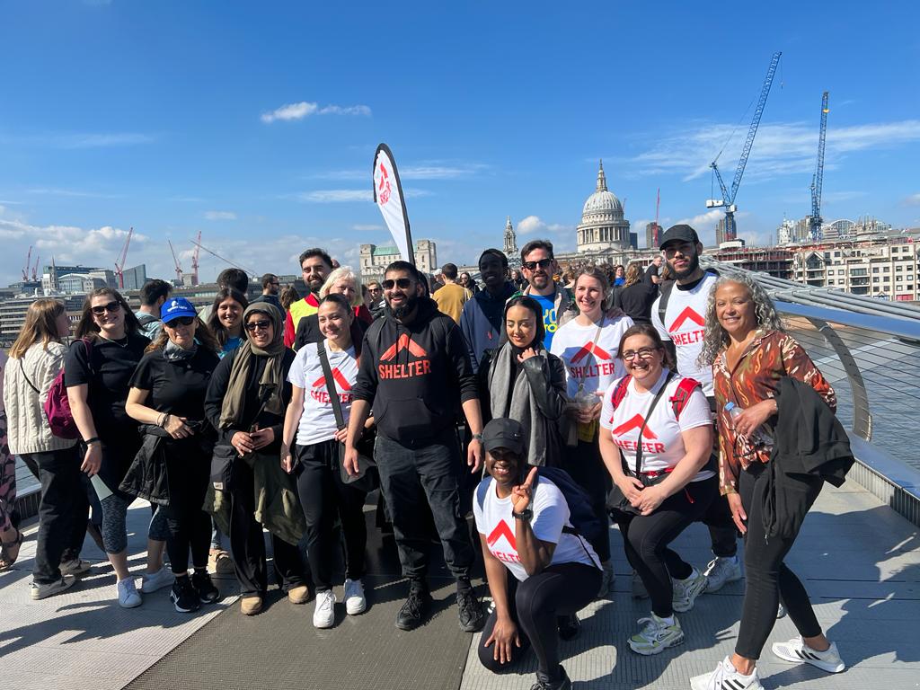 ShelterLDN's tweet photo. Yesterday our very own community fundraiser Sulay, as well as colleagues and volunteers took on the Trek The Thames challenge where they walked across London's Iconic bridges and landmarks! 

As a group they have raised over 3.3k in our fight for homes!

Well done to them all! https://t.co/RKzn4EDdWh