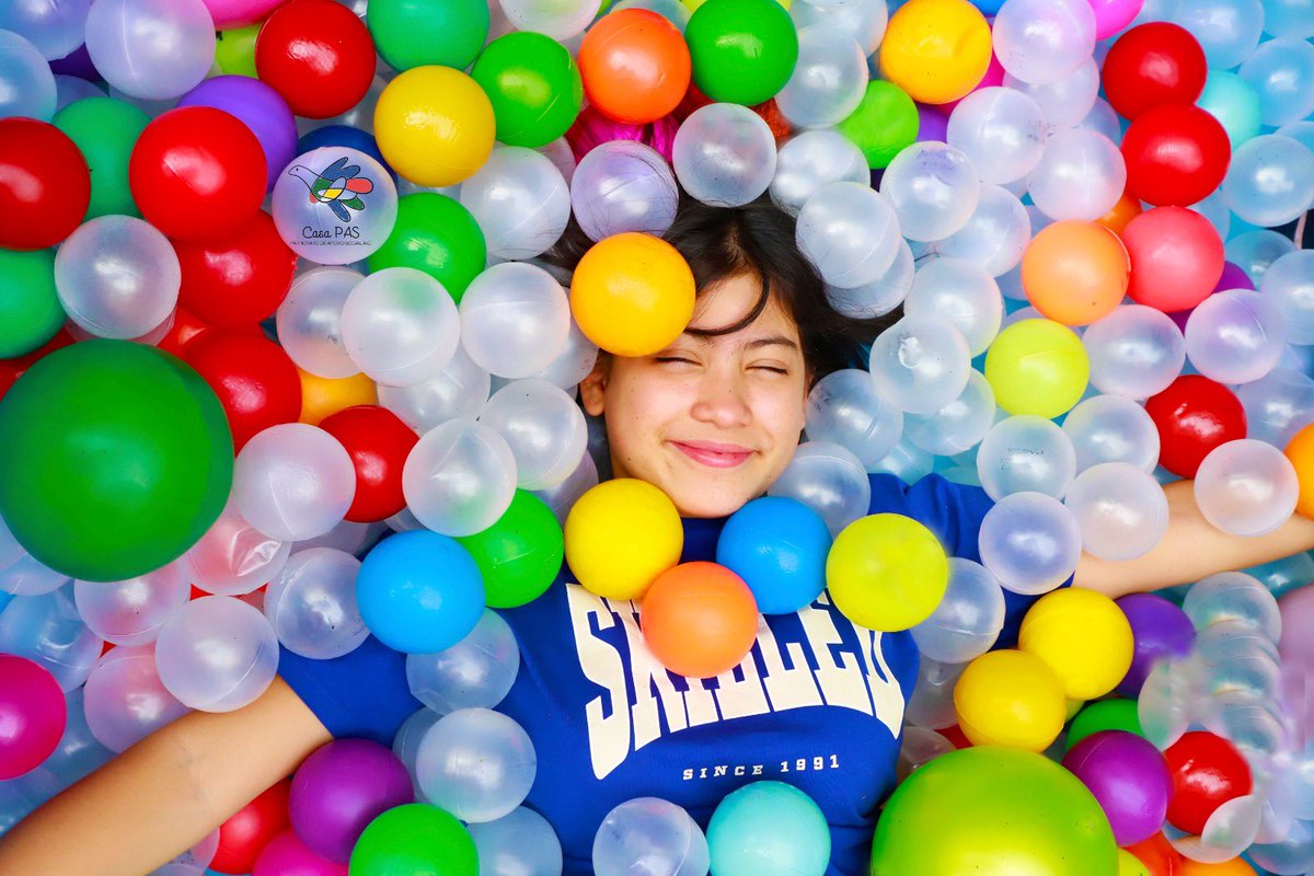 casapasmx's tweet photo. “El medio mejor para hacer buenos a los niños es hacerlos felices.”

Oscar Wilde Escritor

 🎉 Feliz 3️⃣0️⃣ de A B R I L 🎈 🎊 🎈

#DerechosHumanos  #infantil #niñosfelicesysanos #diadelniñoyniña https://t.co/2Yp14X1v3q