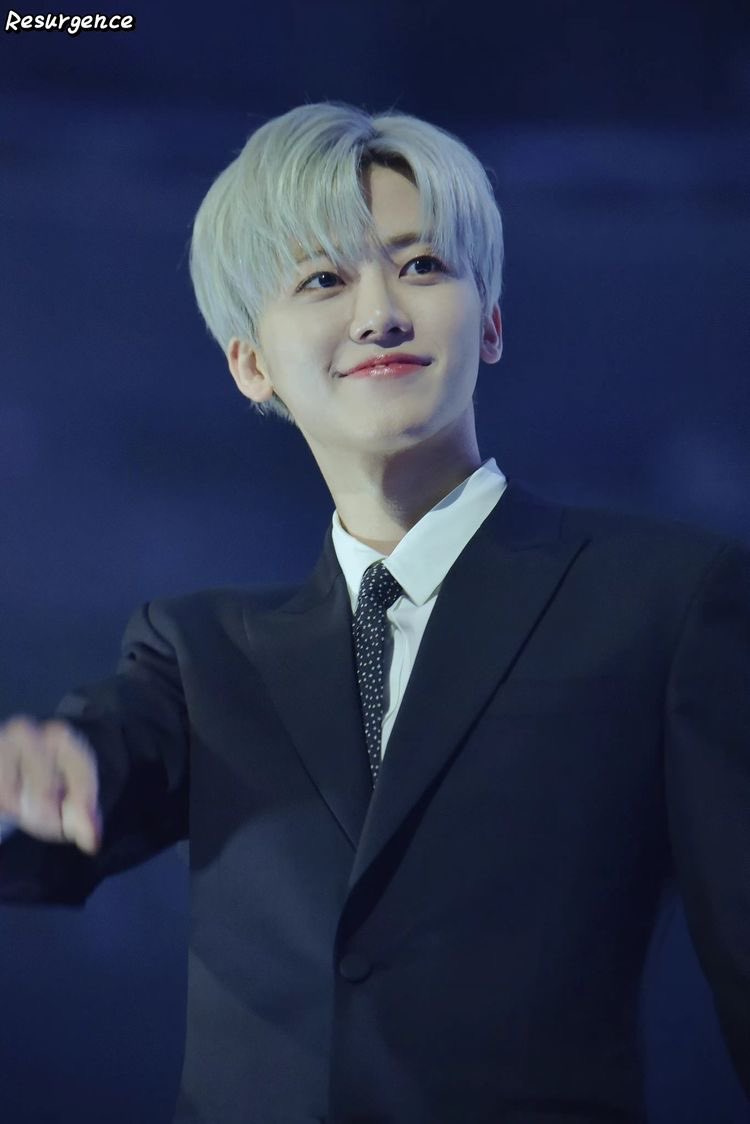 Najalem's tweet photo. @Grungsters @DirectorGeof @DirectorGemi @Yejhi @Yeonjunw “Terima kasih karena sudah mempercayakan Ibnu sebagai pembawa acara pada malam hari ini, see you and take care our Personnels and MDs!” Ujarnya diakhiri dengan senyuman manis.  

@Yejhi https://t.co/FbVnTD6jDy