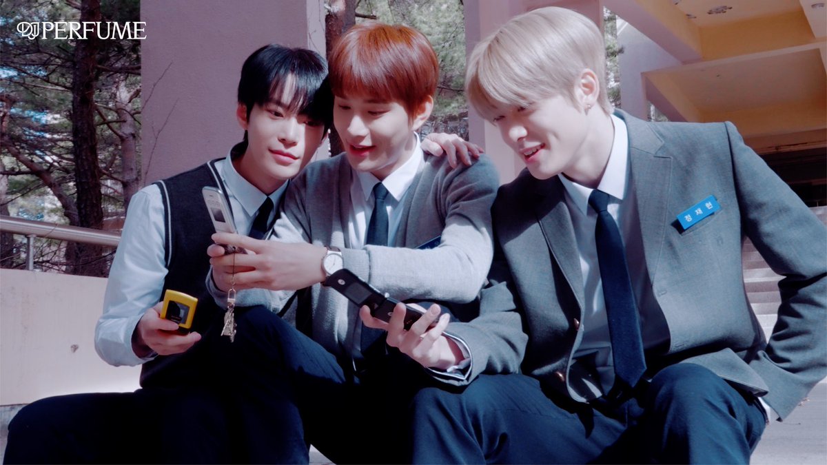 캬 썸네일 기가막힌다