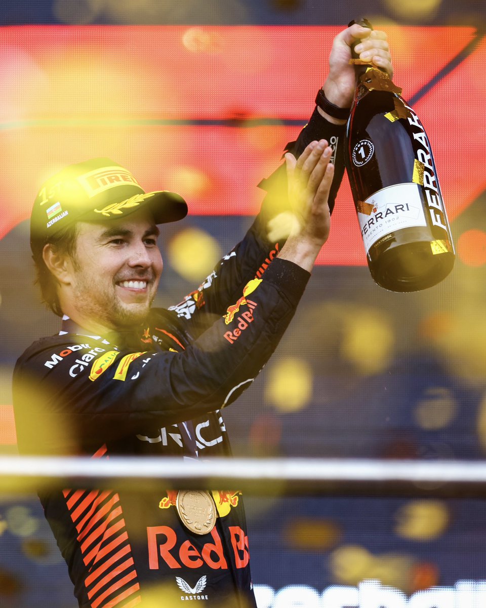 Baku x2 🏆🏆 The only two-time winner of the #AzerbaijanGP 💪
