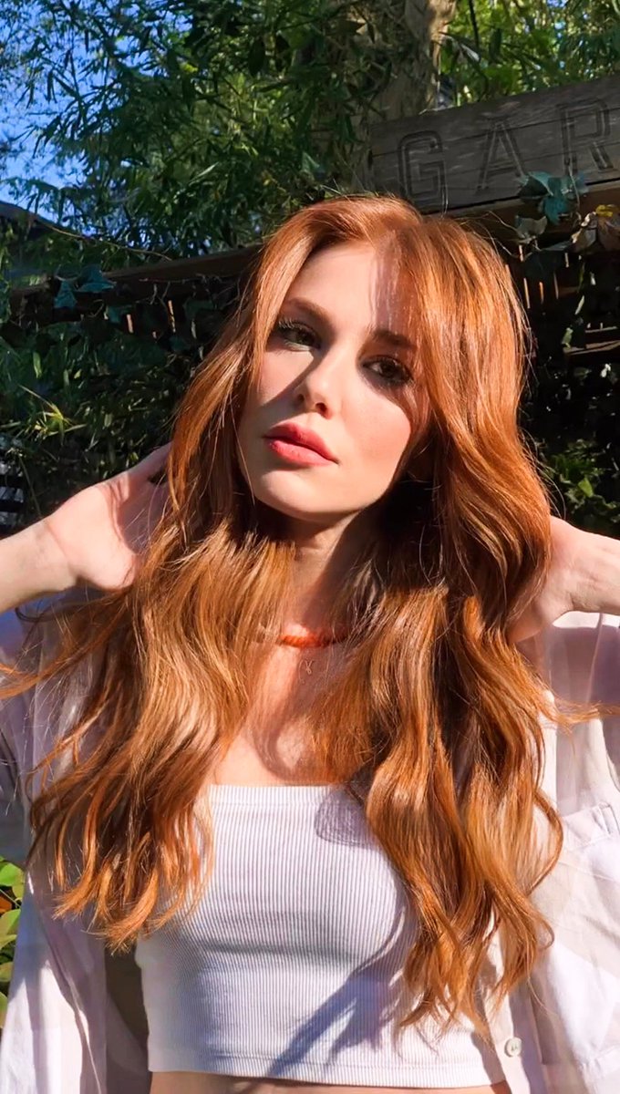 Claritainlove's tweet photo. Little darling
The smiles returning to the faces
Little darling
It seems like years since it's been here
Here comes the sun, here comes the sun
And I say it's all right 🎶 🧡

#ElçinSangu  ☀️🌸🌈🫶 https://t.co/SH12Ex59kY