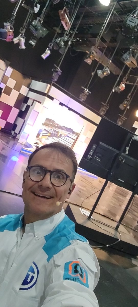 vaccarellagp's tweet photo. Estamos listos. Arrancamos en 5 minutos. Por @LaTeleTuya https://t.co/VQns61HjHz
