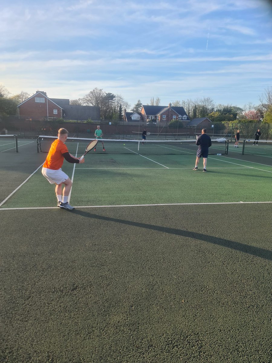 BohemiansLTC's tweet photo. 🎾🎾 New members welcome 🎾🎾

There’s no better time to join a club with the tennis season starting this week!

Follow the link with new members currently 20% off!!

https://t.co/bAodKIaEWP https://t.co/TBYatw5qOY