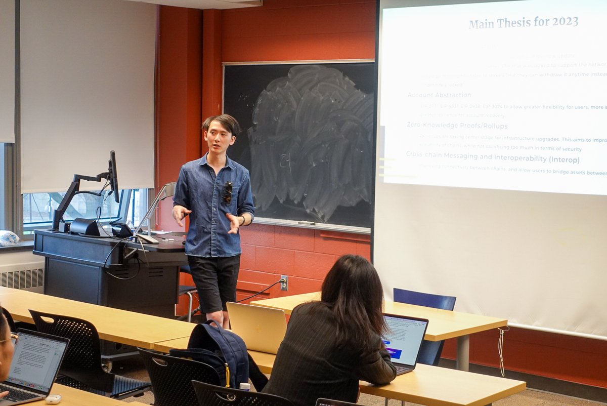 MichiganVenture's tweet photo. Michigan Venture Club's final presentation part two showcased a diverse range of teams, including New Energy, Robotic Mowers, Web3, and AI. From sustainable energy solutions to cutting-edge robotics, the innovation was impressive. Great job guys! https://t.co/kCJ1RTvCLK