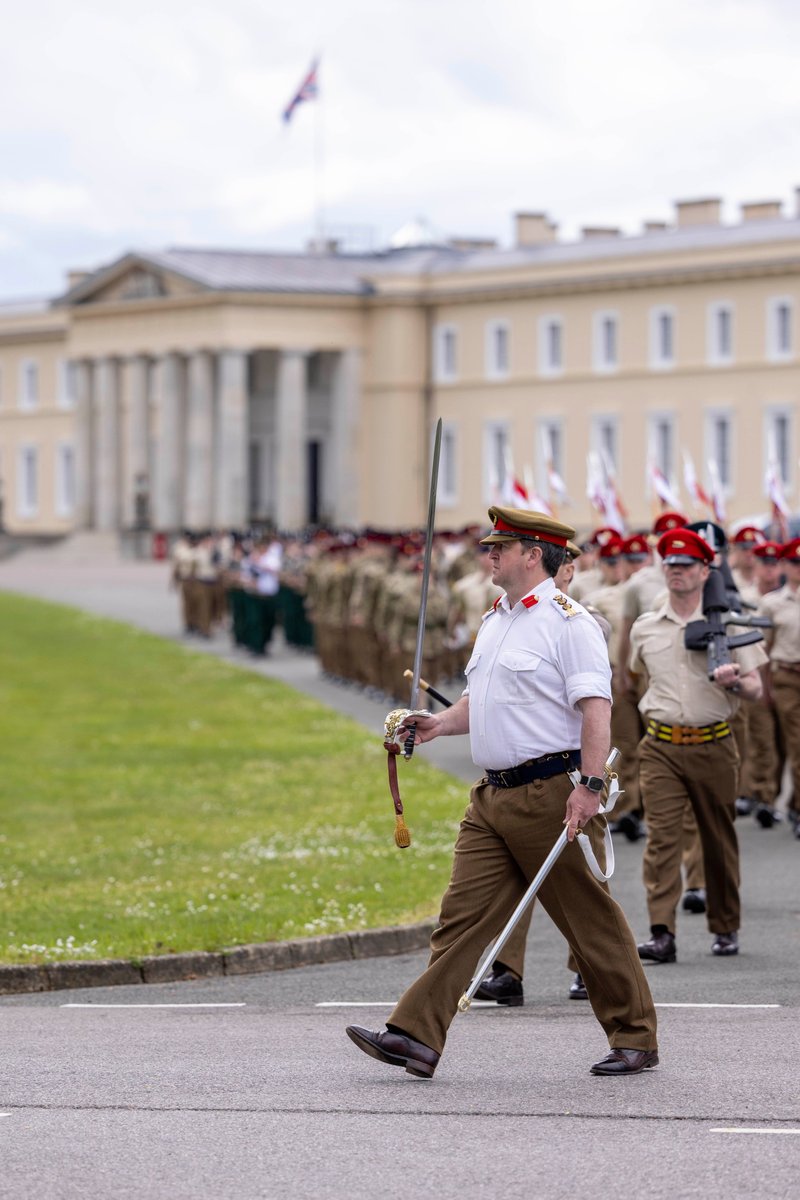 More than 1,200 @BritishArmy soldiers yesterday took part in a rehearsal for the Coronation of Their Majesties at Royal Military Academy Sandhurst. Troops followed a route which replicates the actual distances of the London Coronation Processional route on 6 May.