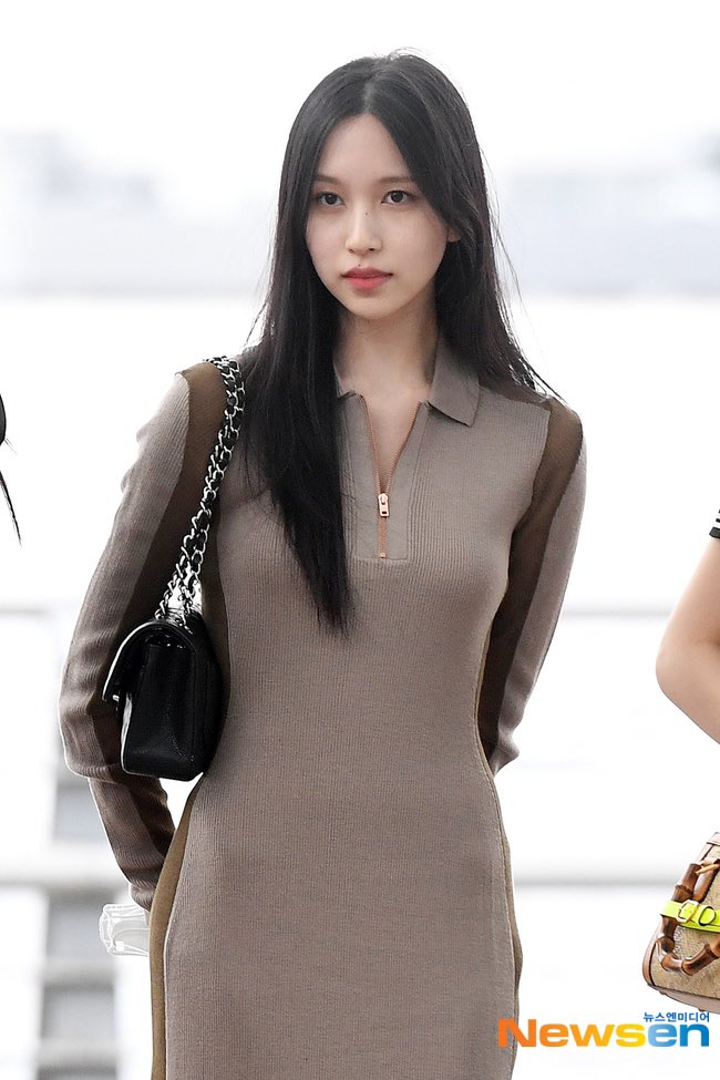 MlNAFEED's tweet photo. HOLY SHIT MINA??? https://t.co/tTvQQOSLfC
