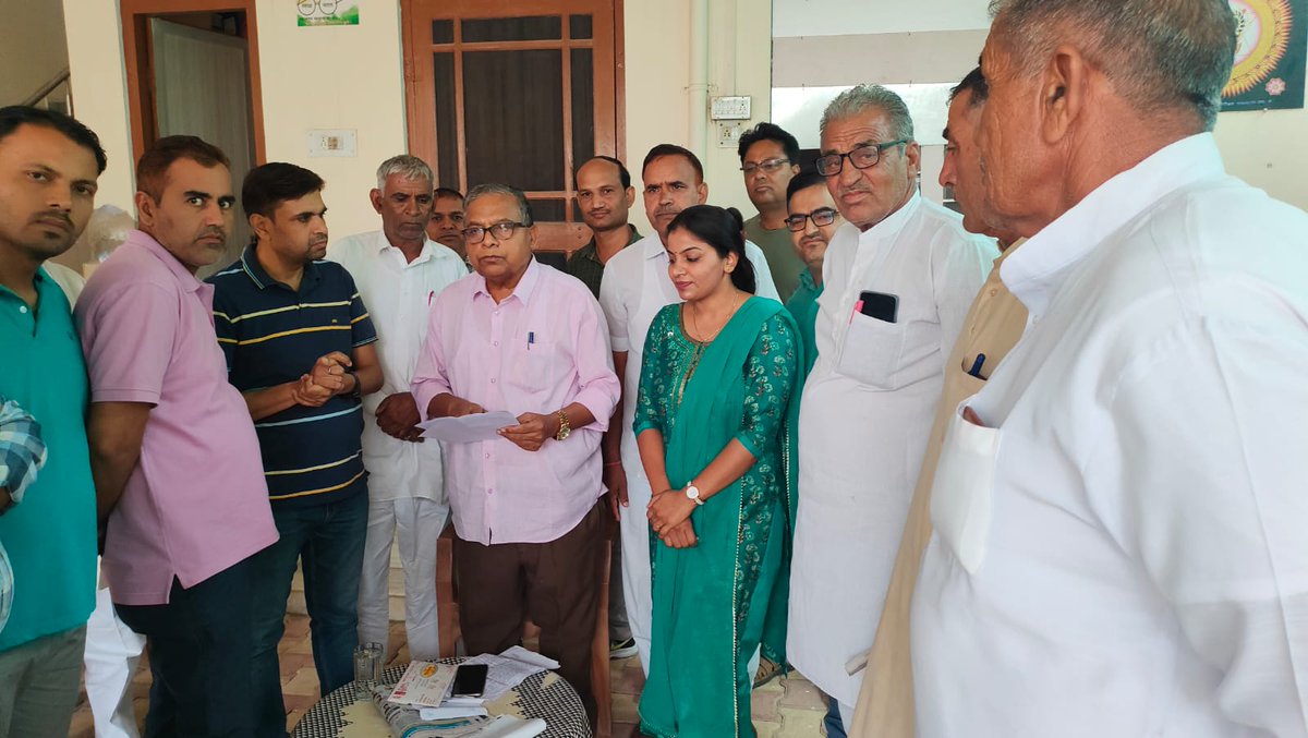 ashok_rolan's tweet photo. #IADemands3600GP 
Karwa y badta rahe sathiyo 
IT Union Jindabad 💪💪
@ashokgehlot51 
@1stIndiaNews 
@DainikBhaskar 
@GiLL_Rj13 @DevendraSinsini 
@IA_Union @JhunjhunuIt 
@IALekhraj 
@KapilITUNION @mojirammeena86 
@rpbreakingnews https://t.co/ZkrojCE2QA