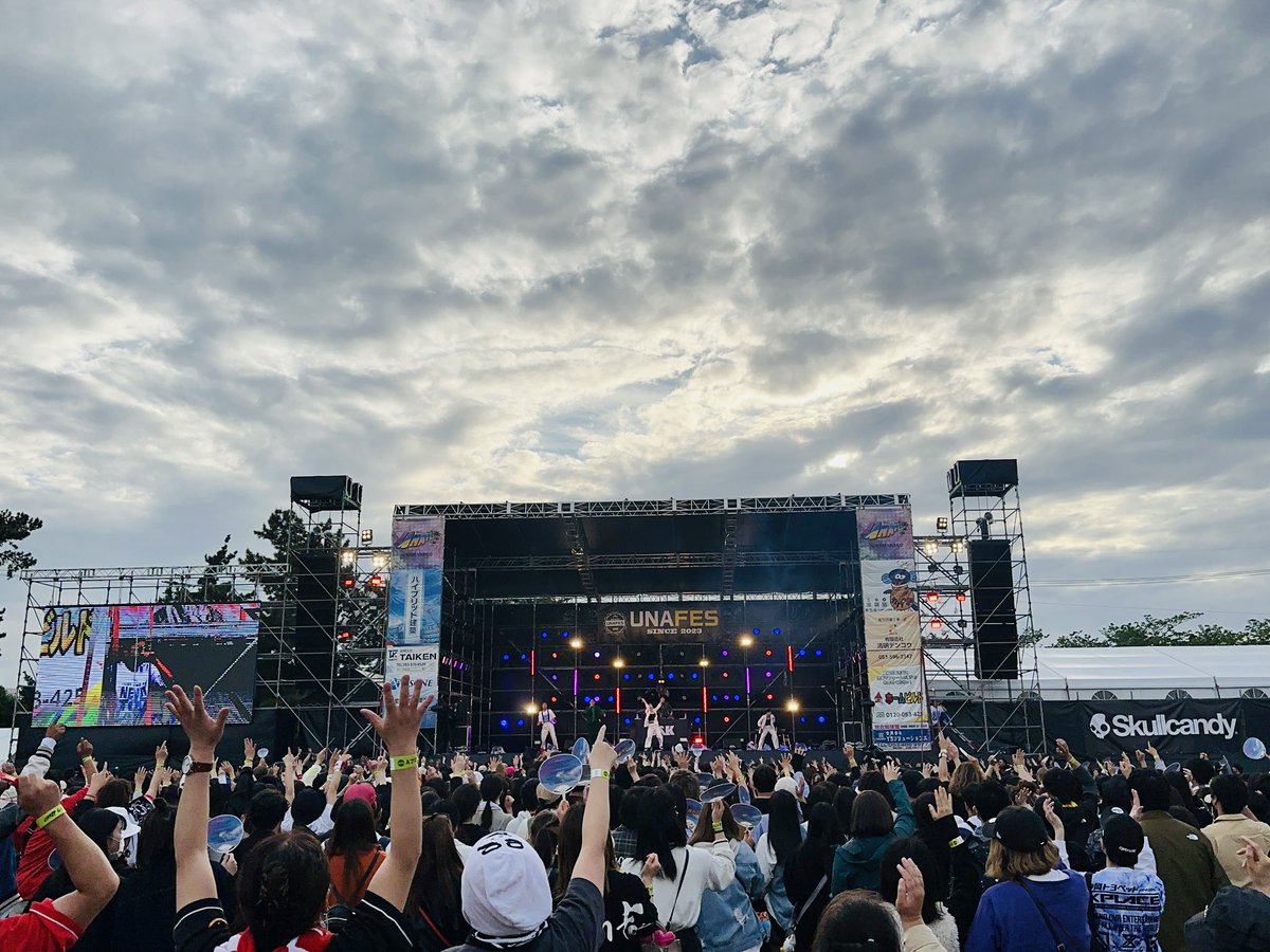 CK_STAFF's tweet photo. 『#UNAFES』ご来場いただいた皆さまありがとうございました！

久しぶりの浜松ライブでしたね✨
また帰ってきます！地元化計画進行中！

6/21新曲「青青青」先行配信中
https://t.co/aC2hAeklwK

🎤4/30 SET LISTはこちら
https://t.co/aFBmCUxyhO

#candk
#青青青
#UNAFES 
#ウナフェス 
#浜松市 https://t.co/QkklaV6nia