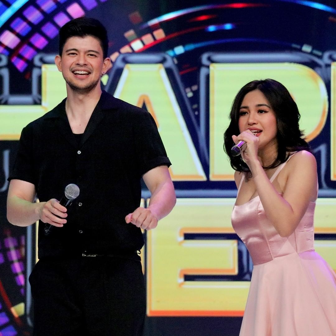 TeamJulieAnneSJ's tweet photo. #AOSVoltIn @MyJaps https://t.co/Fw8SXwbNGa