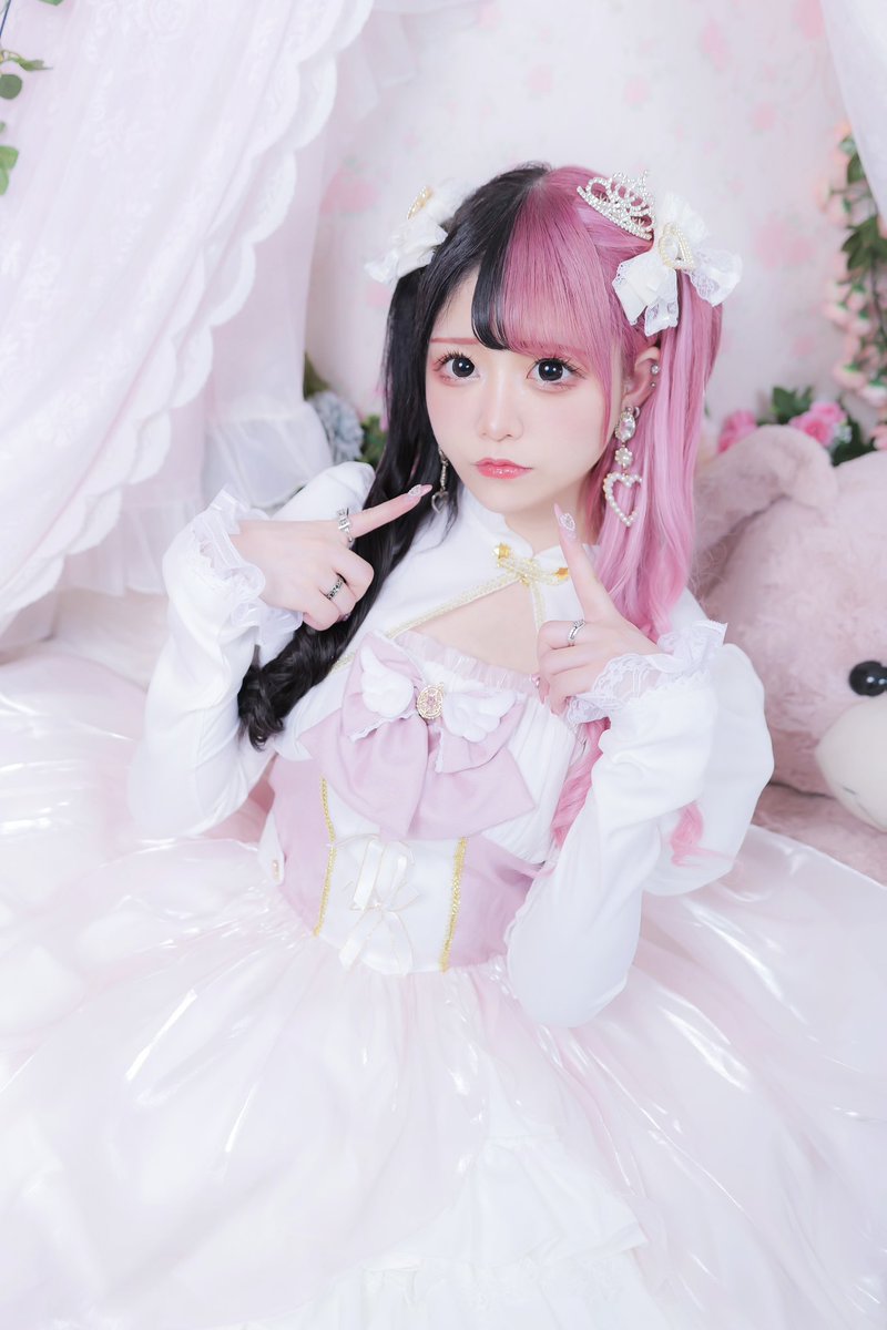 Shandy__Love's tweet photo. シャンラブ本日もオープンしました！

19:00〜免罪しゅり＠menzaishuri お誕生日会イベントです🎂
ご来店お待ちしております♡ https://t.co/al5rYfMY48