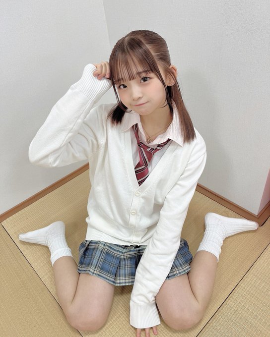 世古乙羽のTwitter画像25