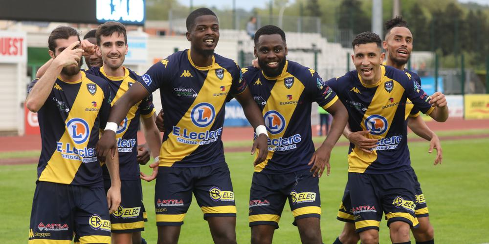 SO_Dordogne's tweet photo. ⚽ En National 2, le @TrelissacFC se rapproche du maintien et aide le @BPFC24 https://t.co/15VvV7X7Gq par @f_berterreche https://t.co/k2hSq7D3aS