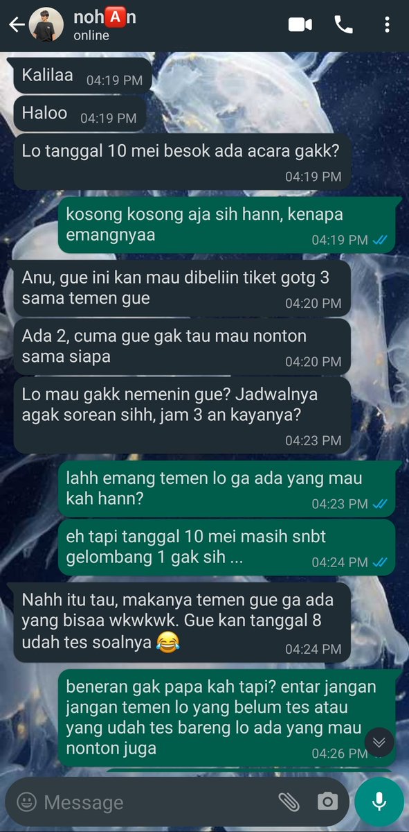 neuroecstacy's tweet photo. Mau nonton GOTG 3 gak, Lil?

An #eumppapham three-tweets fiction, ft. MHR and CMW. https://t.co/mTNtbADHf1
