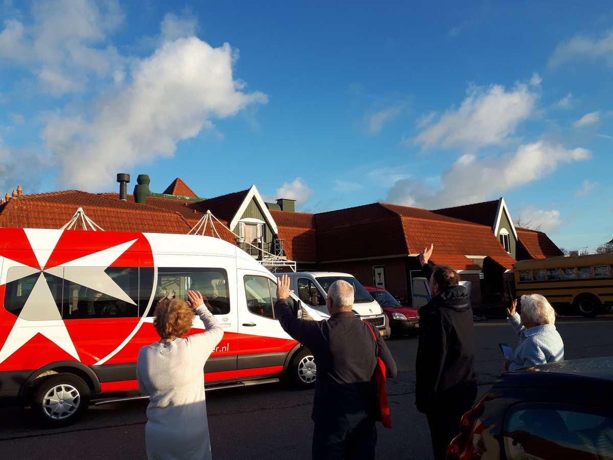 Yv_Hiemstra's tweet photo. Vandaag zondag Jubilate voorgegaan in de oude #Blasius #Delden. Na een geweldige zorgvakantie te hebben gedraaid voor #JohanniterNederland nu op naar thuis! https://t.co/nJGoiDaRic