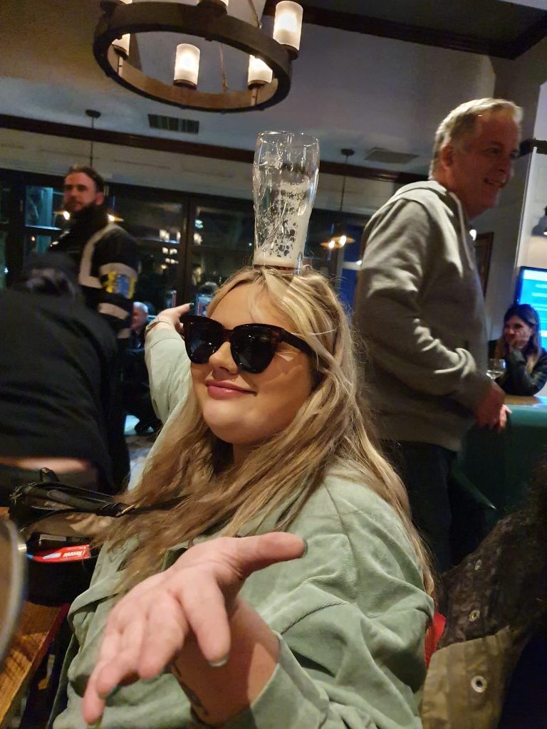 Jaddeeek's tweet photo. A woman of many talents. Still annoyed they wouldn’t let me try it with a full pint 🙄 https://t.co/egBaGiaOxz