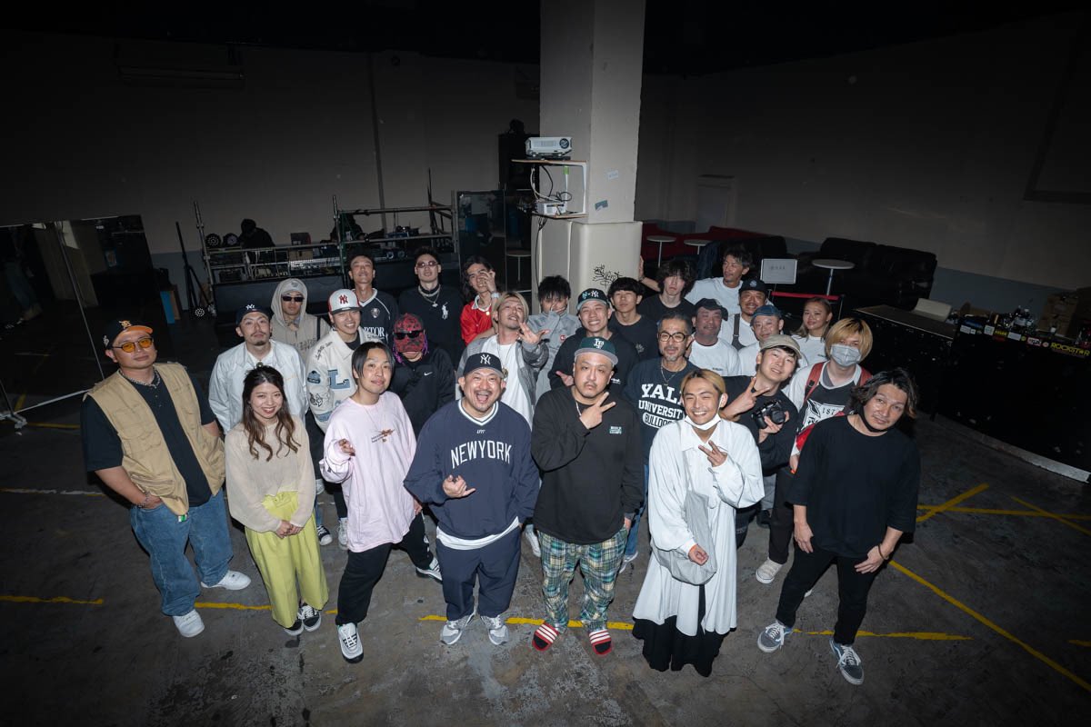 USU_aka_SQUEZ's tweet photo. 新潟のラッパー達もNITE FULL MAKERSの再集結も全てにドラマがあった。

このメンバーが同じ日に同じステージに立つ事は今後あるかわからないけど、この日一緒に戦ったアーティスト達に感謝を。

フロントマンだけじゃなく後ろを支えてくれた仲間達にも感謝。

ありがとう🔥

次の景色が見えてきたよ。 https://t.co/H7CcnphfK9