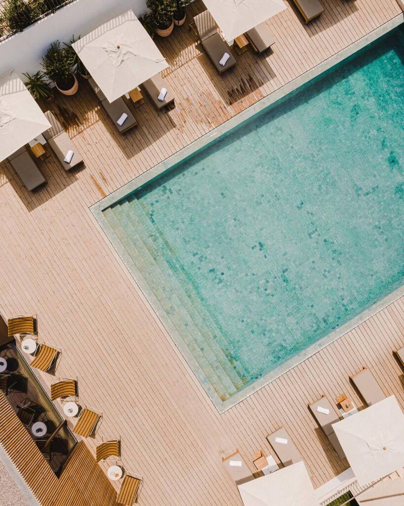 thinkoutsidegar's tweet photo. Hotel Aethos in Portugal by 
Studio Astet and Luis Pedra Silva Architecture.  #pool #poolside #swimmingpool  #architecture #landscapearchitecture #landscaping #landscape #landscapedesign #garden #gardens #greenery #gardendesign #outdoor #outdoors #outdoordecor #exterior #ext… https://t.co/MwHoxm8jml