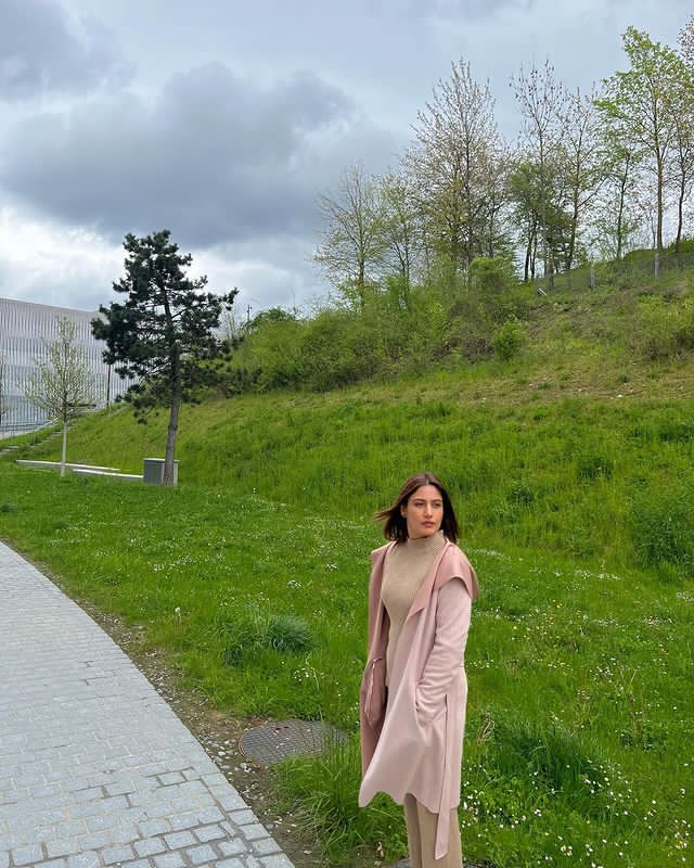 dilibadat_'s tweet photo. that pinterest gurl fr <3
#SurbhiChandna https://t.co/9oj9OHuFEU