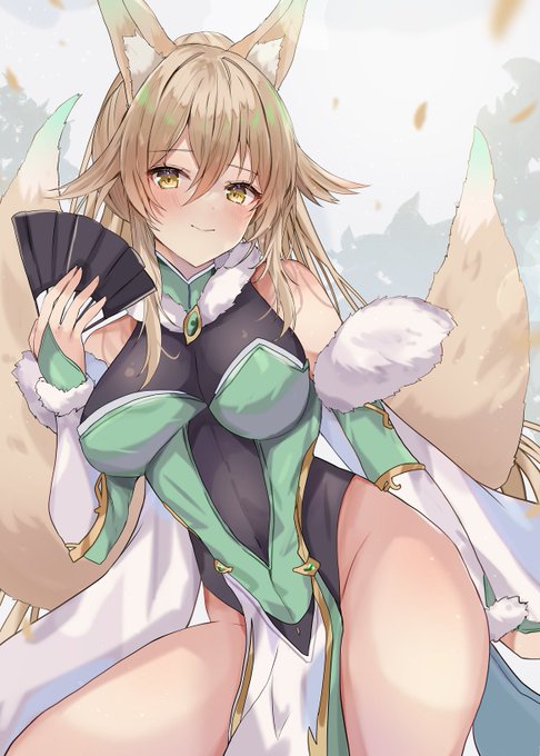 もふもふ双尾の穏やか翠燐さん🦊 