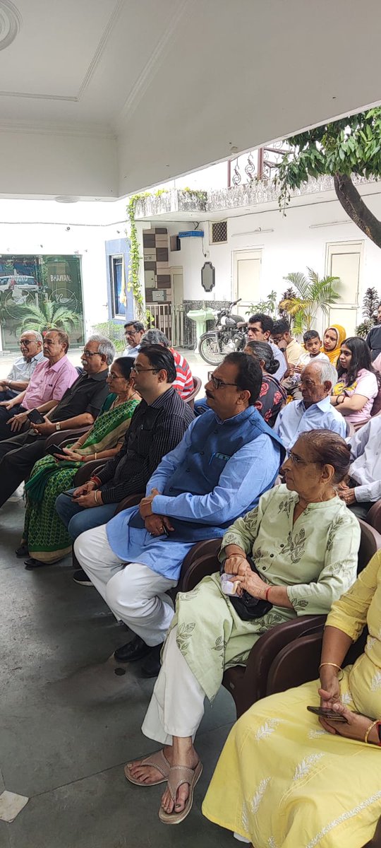 ArvindKJain4's tweet photo. Dehradun Cantt Vidhan sabha mein Boot No. 100 mein 100  से अधिक श्रोताओ ने सुनी मोदी जी के मन की बात https://t.co/sO9S4cpUfg