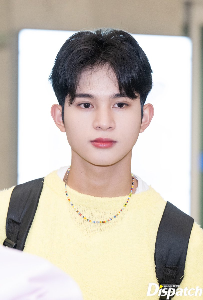 📸 [PHOTOS] 230430 (1/2)

📍Incheon Airport, Korea 🇰🇷

#WINSTON #윈스턴 #HORI7ON #호라이즌