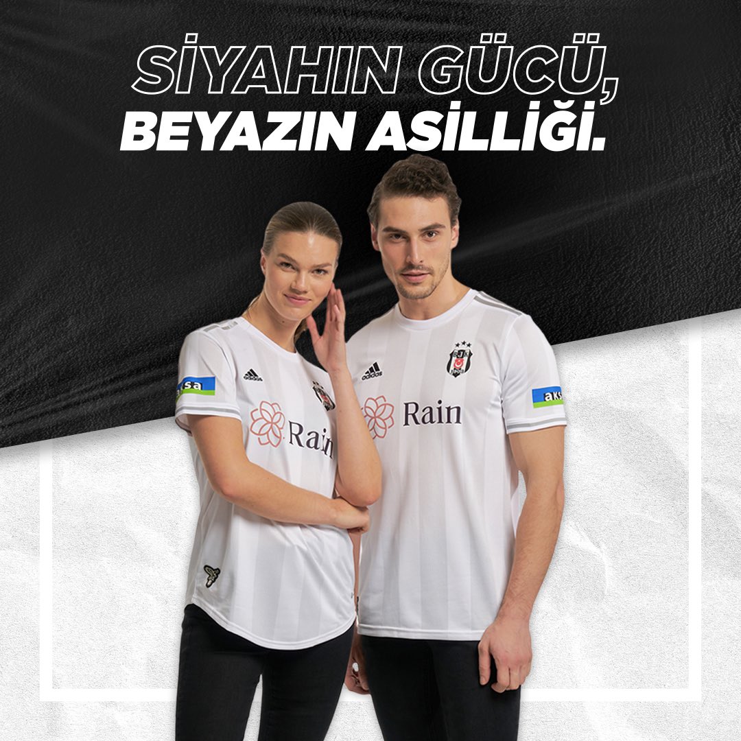Kalpler hızlı atacak! Favori formanla heyecana ortak ol! 🖤🤍🦅

#Beşiktaş #BJK #KartalYuvası #SiyahBeyazınPeşinde
👉 bit.ly/3HruQgF