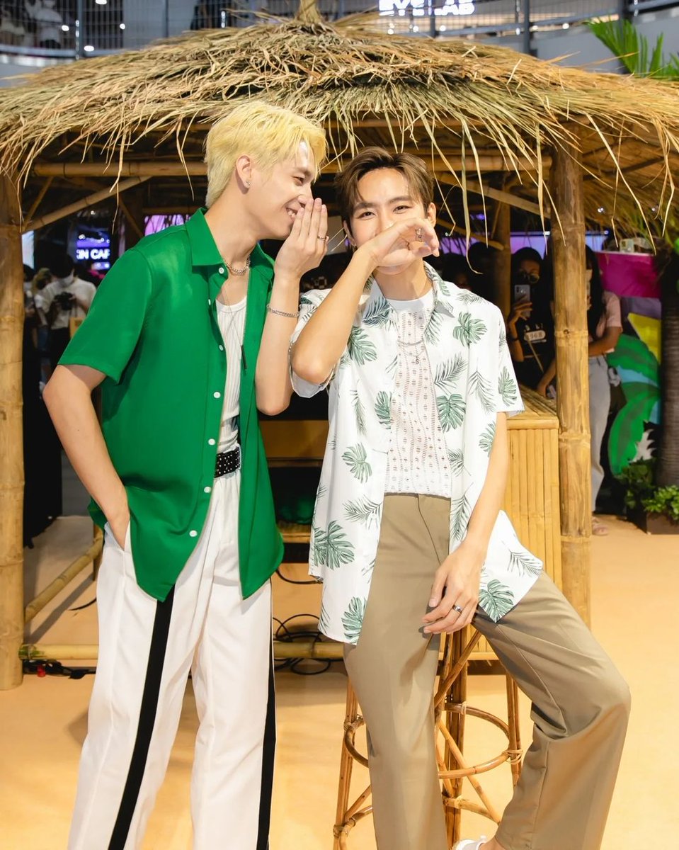 marksiwat_jfc's tweet photo. Mark IG up
※タイのみ
SHEINアプリでコード「marksiwat」を使用して 15%off
自由にイベントに参加できる方には、25%offコードがあり現金の代わりに使用できるバウチャーを差し上げます
LG floor, Siam Square One
Time: 11.00 am-10.00 pm
Date : 28 Apr - 1 May
#MSIWAT
#SHEINth #meetSHEIN https://t.co/obDIVcKeYW