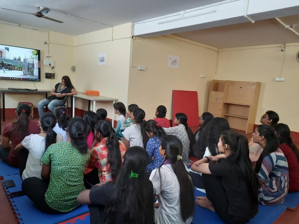 WeLiveFound's tweet photo. Recap of Women’s Day at WeLive Foundation 

#throwbackthursday to our empowering event focused on Gender Equity &amp; Online harassment 
.
.
.
#welive #welivefoundation #WomenSupportingWomen #womensday2023 #events #NGOs https://t.co/5LGipdfQfn
