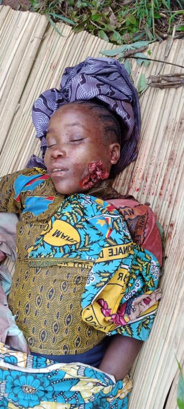 LondromaDesire's tweet photo. Les elmts dits MAPI/Zaïre viennent d'abattre aujourd'hui à date du 30/04/2023, une fille âgé de 15ans, à la loc LIPE au gr Ladedjo en sect de W/Pitsi. L'Urdpc/CODECO demande aux services de sécurité de s'impliquer le plus tôt que possible dans cet affaire pour inviter le pire.- https://t.co/oC0ko5jC6T
