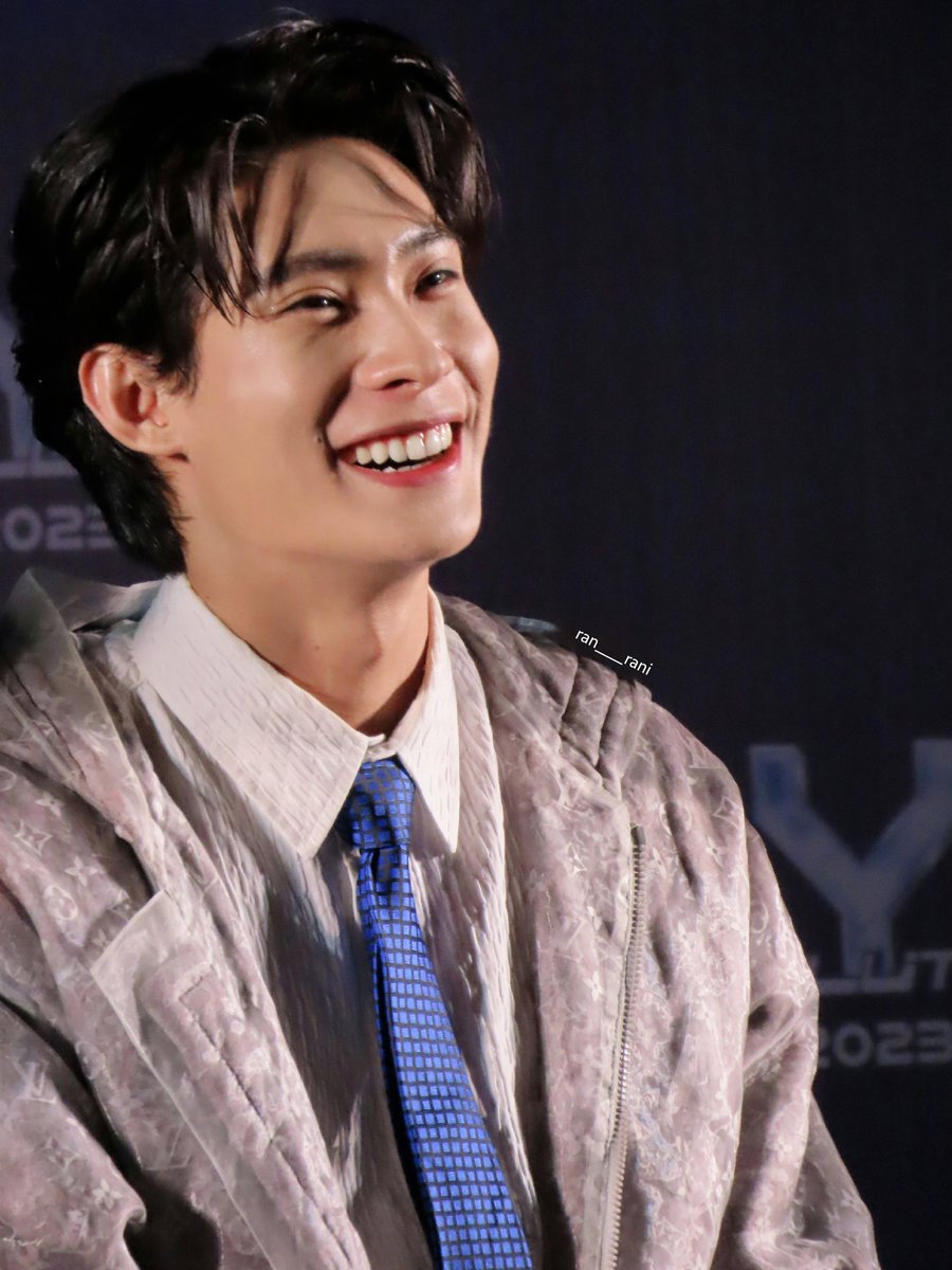 ran____rani's tweet photo. 쫌 귀엽네😘

20230304 #2023YEvolution #YEvolution
#YEvolutionxTutorYim #TutorYim
#TutorKrp @TutorKrp https://t.co/bHf6nLsuyh