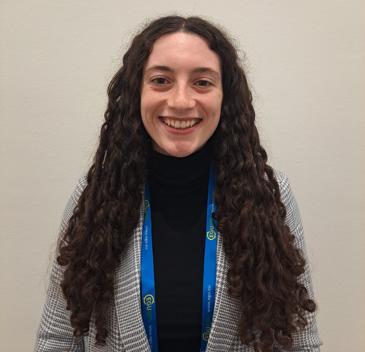bushrod_e's tweet photo. EGU 2023 was a great week! My first presentation in an international conference - lots of science, networking and exploring Vienna! (and a few Austrian beers for good measure) #EGU23 https://t.co/111UYdqnKh