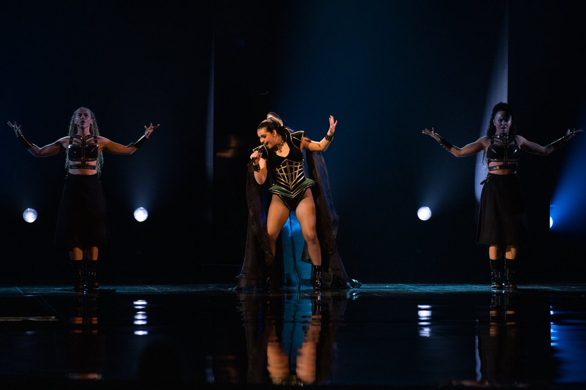 First rehearsals have begun with Alessandra bringing viking sass queen vibes to Liverpool 👑🇳🇴 #Eurovision #Eurovision2023 

➡️ eurovision.tv/live-blog-sund…